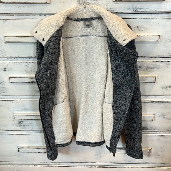 Bench super soft sherpa lined zip front jacket coat Womens S  EUC - Picture 6 of 11